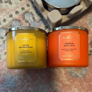 White Barn Salted Butterscotch and Pumpkin Spice Latte Candles set